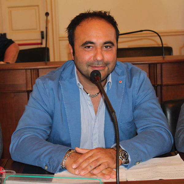 L’assessore De Leonardis replica alla dirigente Belfiore L'assessore De Leonardis replica alla dirigente Belfiore - Osservatorio Fasano