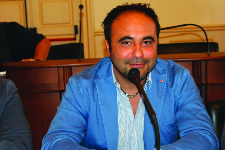 Deleonardis: ‘Intervenga il governatore Emiliano sull’apertura degli stabilimenti balneari’ Deleonardis: 'Intervenga il governatore Emiliano sull’apertura degli stabilimenti balneari' - Osservatorio Fasano