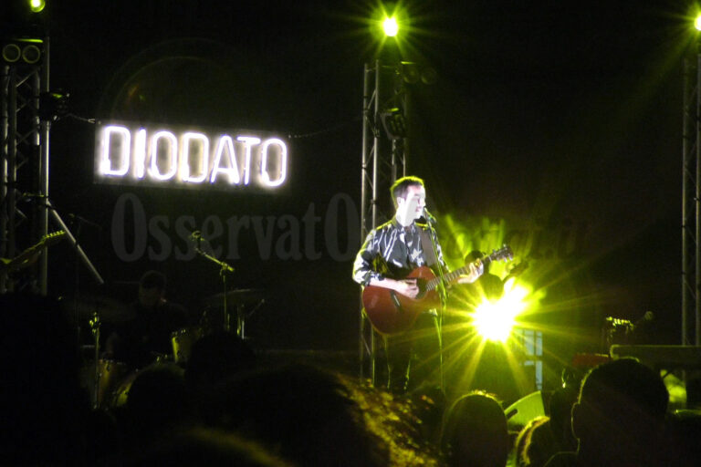 Diodato infiamma Piazza Ciaia VIDEO Diodato infiamma Piazza Ciaia VIDEO - Osservatorio Fasano