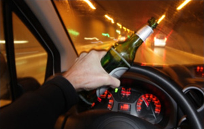 Al volante completamente ubriaco: nei guai 54enne artigiano di Fasano Al volante completamente ubriaco: nei guai 54enne artigiano di Fasano - Osservatorio Fasano