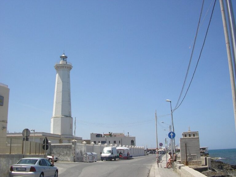 L'isola dei pescatori: si inaugura lo stand del Gac a Torre Canne - Osservatorio Fasano