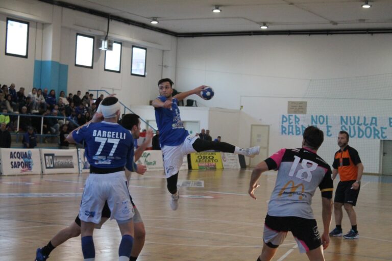 La Junior batte il Cologne per 31 a 28 - Osservatorio Fasano