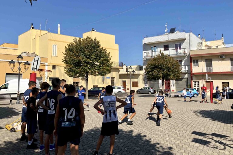 Crescere con lo sport: l’importanza dell’attività fisica fa tappa a Montalbano Crescere con lo sport: l'importanza dell’attività fisica fa tappa a Montalbano - Osservatorio Fasano