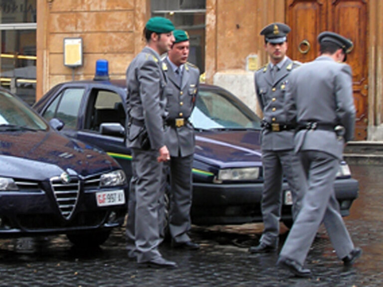 Sotto inchiesta perché ritenuto falso cieco ma la sua malattia era vera: nessun processo per un ipovedente fasanese Sotto inchiesta perché ritenuto falso cieco ma la sua malattia era vera: nessun processo per un ipovedente fasanese - Osservatorio Fasano