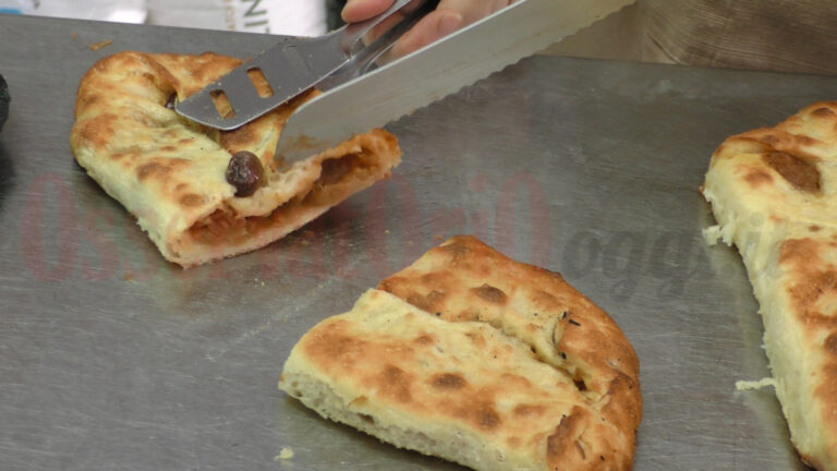 Tradizioni fasanesi: la focaccia del venerdi santo IL VIDEO - Osservatorio Fasano