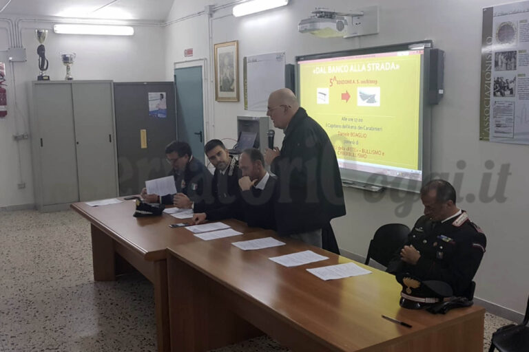 Presentata la quinta edizione di ‘Dal banco alla strada’ VIDEO Presentata la quinta edizione di 'Dal banco alla strada' VIDEO - Osservatorio Fasano
