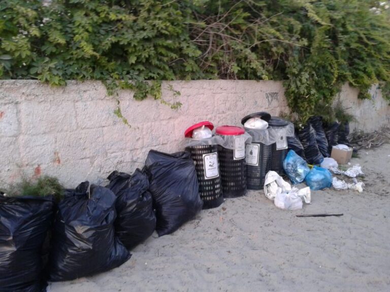 Allarme rifiuti a Torre Canne Allarme rifiuti a Torre Canne - Osservatorio Fasano