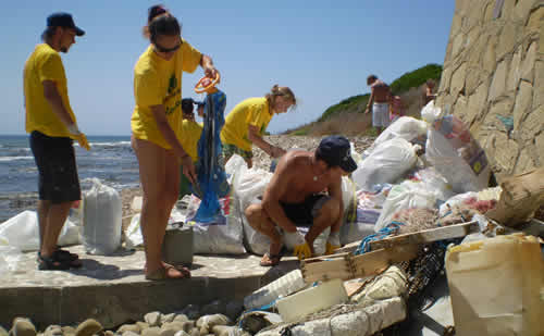Spiagge e fondali puliti: anche il circolo fasanese di Legambiente aderisce all’iniziativa Spiagge e fondali puliti: anche il circolo fasanese di Legambiente aderisce all'iniziativa - Osservatorio Fasano