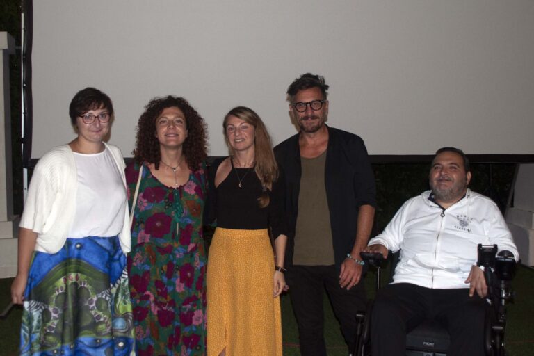 Proiettato alla Selva il docufilm ‘Alla Salute’ VIDEO Proiettato alla Selva il docufilm 'Alla Salute' VIDEO - Osservatorio Fasano