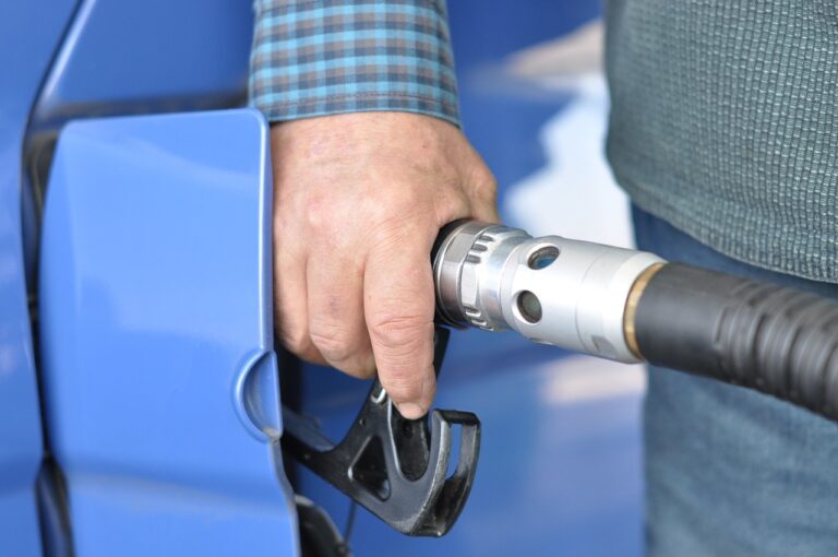 Fatture elettroniche e carte carburante, come facilitare il lavoro dei CFO. Fatture elettroniche e carte carburante, come facilitare il lavoro dei CFO. - Osservatorio Fasano
