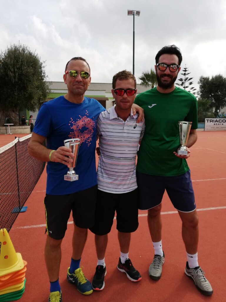 A Giacomo Guarini il V trofeo di tennis Sc Fasano A Giacomo Guarini il V trofeo di tennis Sc Fasano - Osservatorio Fasano