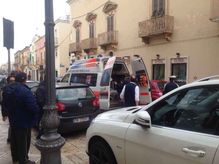Anziana investita in pieno centro a Fasano - Osservatorio Fasano