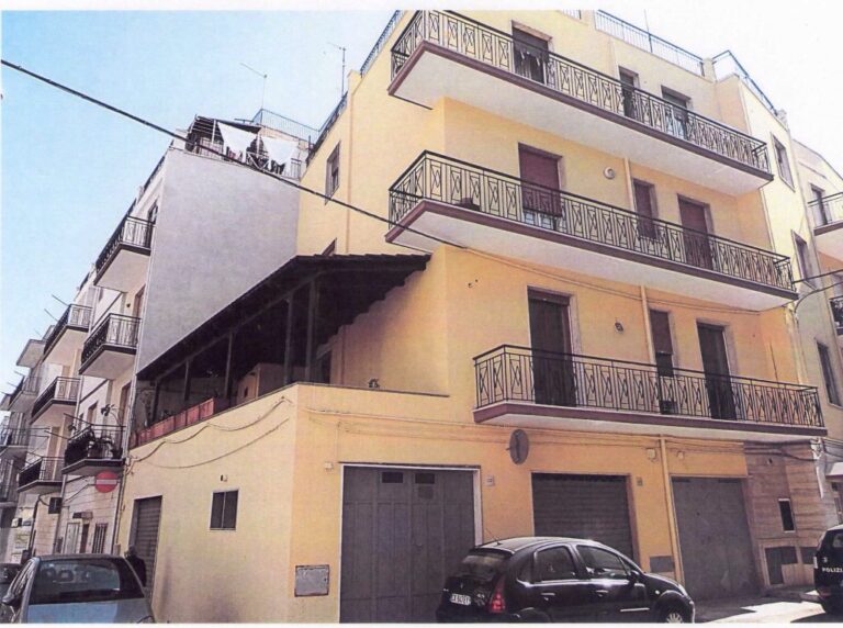 Il Comune vuol affittare i beni confiscati di sua proprietà: pronto il bando di gara - Osservatorio Fasano