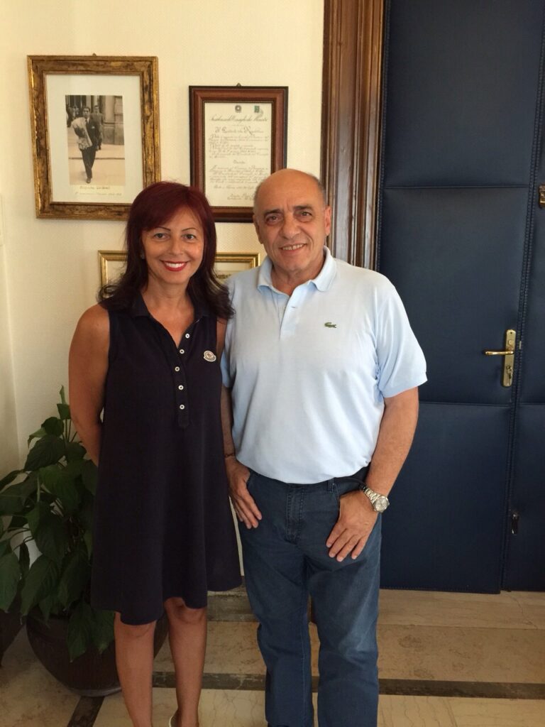 Si rinforza la Giunta a Fasano: il sindaco Di Bari rinomina Laura De Mola Si rinforza la Giunta a Fasano: il sindaco Di Bari rinomina Laura De Mola - Osservatorio Fasano