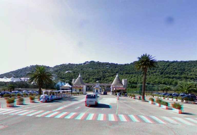 Banditi armati e mascherati rapinano dipendente dello Zoosafari: in fumo l’incasso della giornata Banditi armati e mascherati rapinano dipendente dello Zoosafari: in fumo l'incasso della giornata - Osservatorio Fasano
