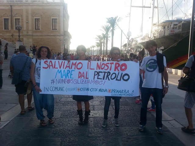 ‘in Comune’ al fianco di Greenpeace contro le trivellazioni in Adriatico 'in Comune' al fianco di Greenpeace contro le trivellazioni in Adriatico - Osservatorio Fasano