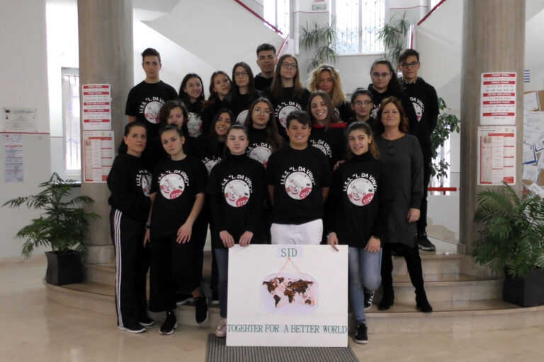 Safety Internet Day al Liceo VIDEO - Osservatorio Fasano