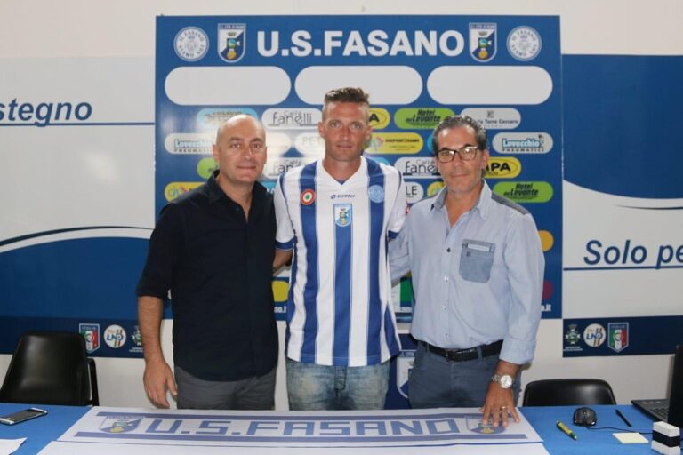 Us Città di Fasano, colpo di fine estate a centrocampo con Cobo Us Città di Fasano, colpo di fine estate a centrocampo con Cobo - Osservatorio Fasano