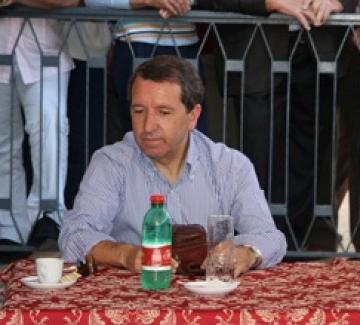 Laterrenia: Di Bari trascura le imprese locali a favore di quelle forestiere Laterrenia: Di Bari trascura le imprese locali a favore di quelle forestiere - Osservatorio Fasano