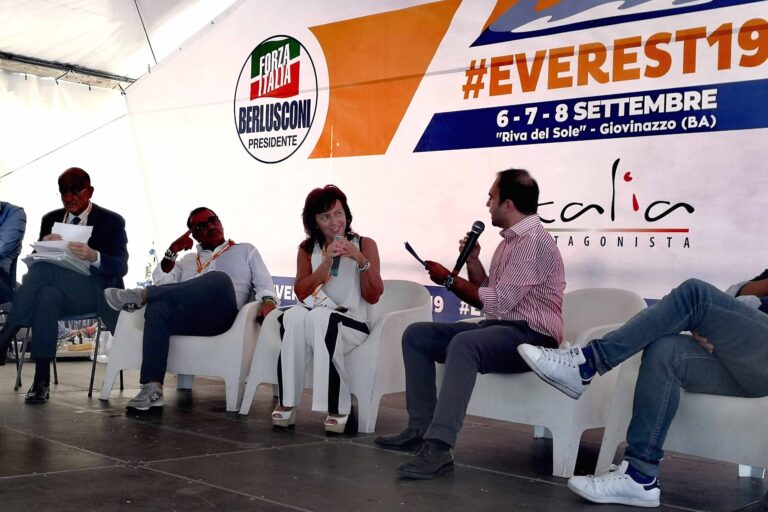 Insulti alla Ministra Bellanova, la solidarietà di Laura De Mola: si vergognino! Insulti alla Ministra Bellanova, la solidarietà di Laura De Mola: si vergognino! - Osservatorio Fasano