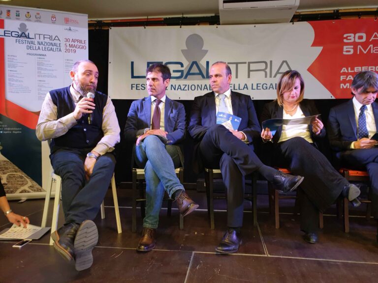 Presentazione Legalitria 2019 VIDEO Presentazione Legalitria 2019 VIDEO - Osservatorio Fasano