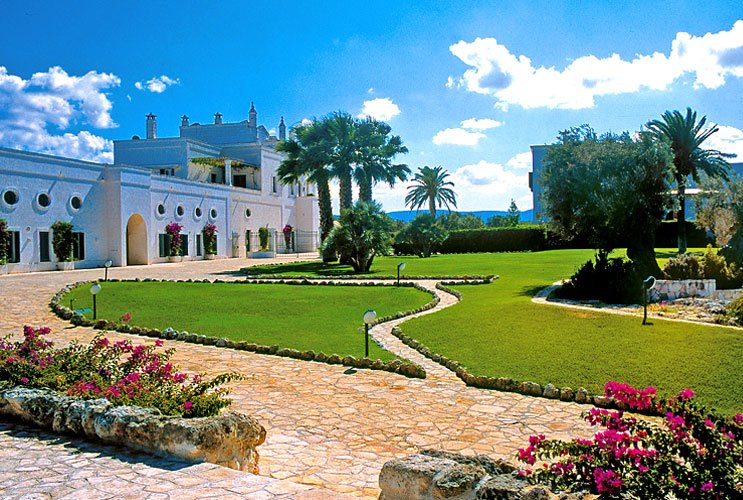 A Masseria San Domenico convegno internazionale sulla civiltà rupestre A Masseria San Domenico convegno internazionale sulla civiltà rupestre - Osservatorio Fasano