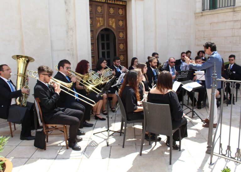 Matinée in Piazza Ciaia VIDEO - Osservatorio Fasano