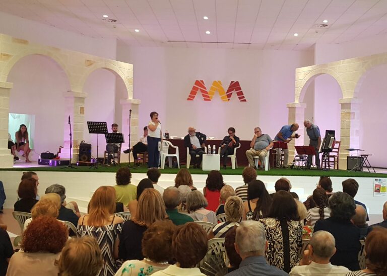 Presentato il secondo volume de I Medaglioni Fasanesi Presentato il secondo volume de I Medaglioni Fasanesi - Osservatorio Fasano