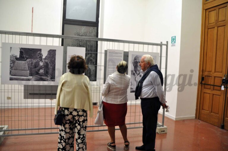 La mostra Besa apre il Mare Magnum Festival VIDEO La mostra Besa apre il Mare Magnum Festival VIDEO - Osservatorio Fasano