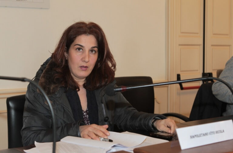 Grazia Neglia interviene sullo stop della DAD alla 'Bianco-Pascoli' - Osservatorio Fasano