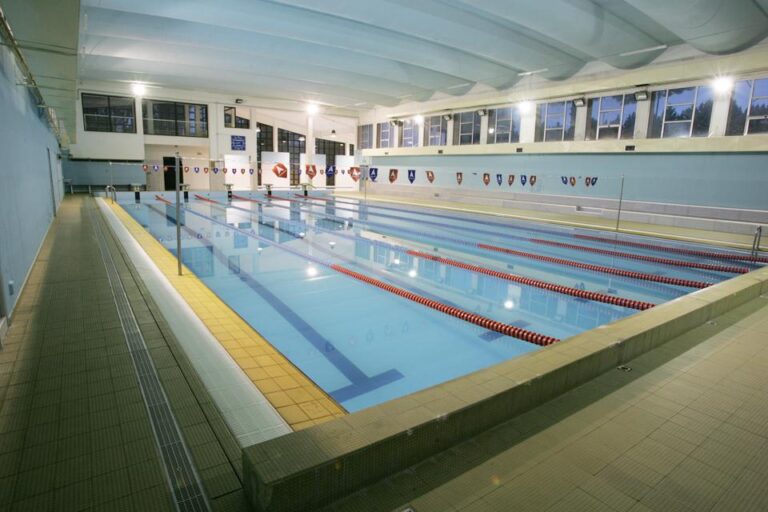 Nuovo bando per i corsi di nuoto gratuiti alla piscina comunale Nuovo bando per i corsi di nuoto gratuiti alla piscina comunale - Osservatorio Fasano