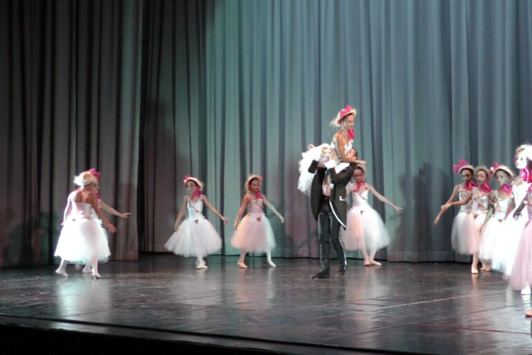 Le 'Stagioni' della New Pas de Deux VIDEO - Osservatorio Fasano