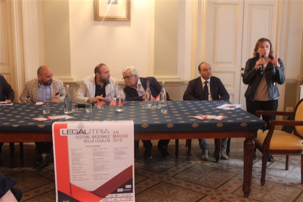 ‘LegalItria’: a Fasano, terza giornata sul tema della legalità 'LegalItria': a Fasano, terza giornata sul tema della legalità - Osservatorio Fasano