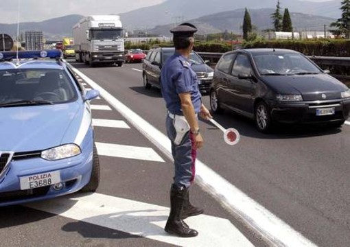Tenta di corrompere un poliziotto: denunciato Tenta di corrompere un poliziotto: denunciato - Osservatorio Fasano