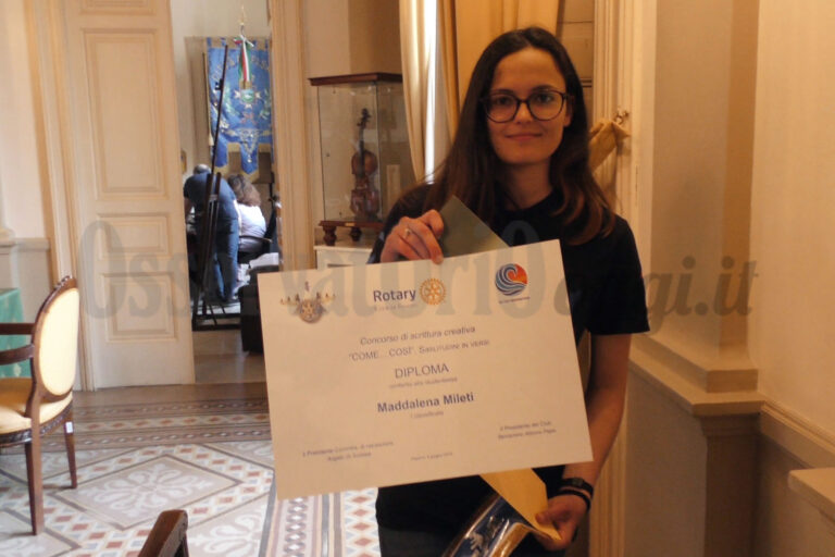 A Maddalena Mileti il premio letterario del Rotary Club VIDEO - Osservatorio Fasano