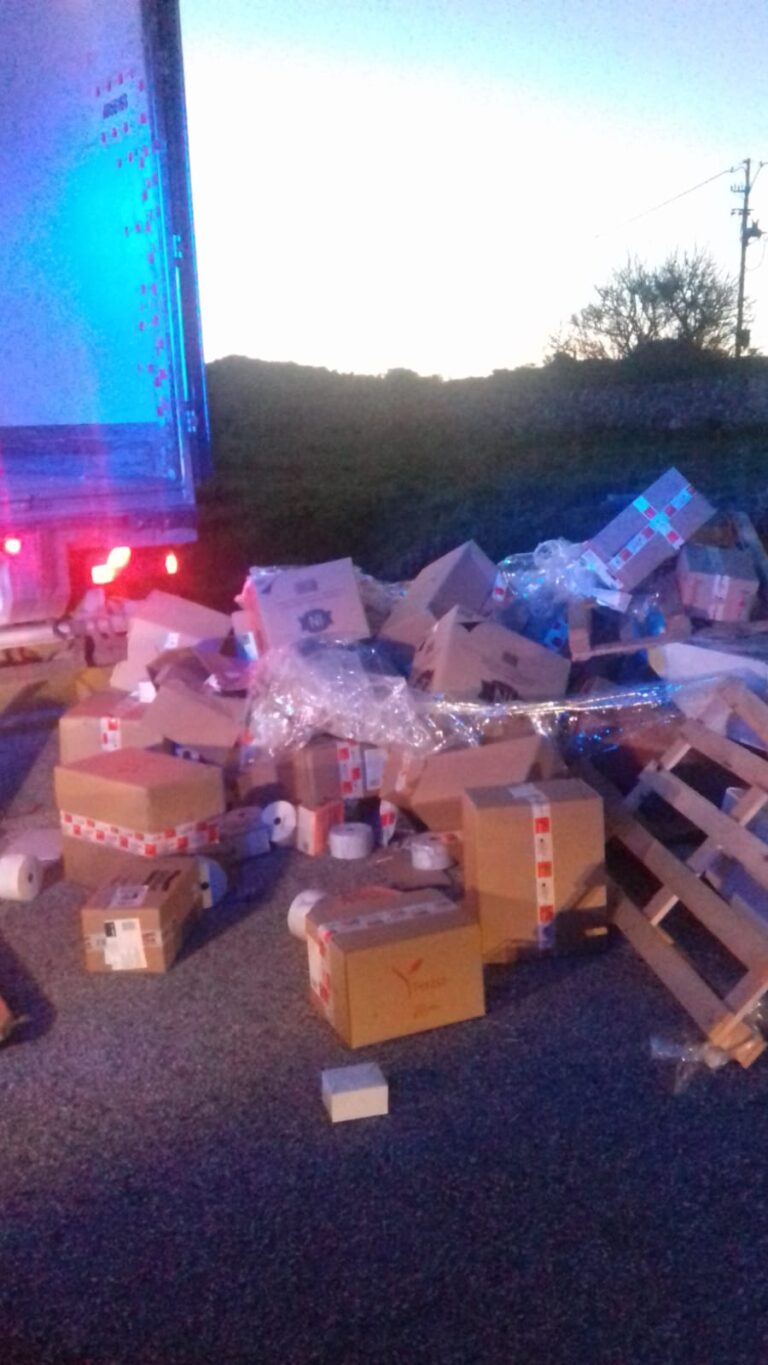 Rapina ad un camion di sigarette a Torre Canne Rapina ad un camion di sigarette a Torre Canne - Osservatorio Fasano