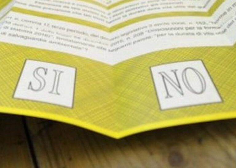 E’ il gran giorno del referendum costituzionale: si vota dalle 7 alle 23 E' il gran giorno del referendum costituzionale: si vota dalle 7 alle 23 - Osservatorio Fasano