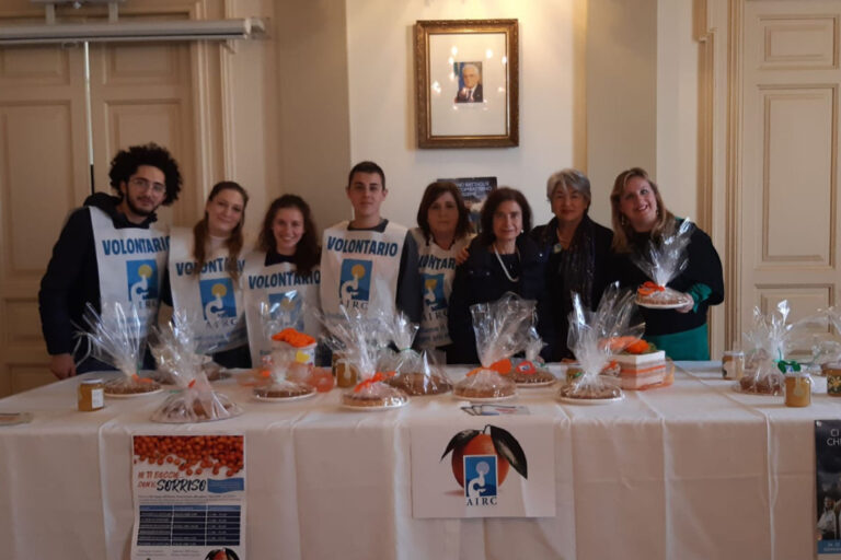 l sorriso del ‘Salvemini’ contagia il Palazzo di Città l sorriso del 'Salvemini' contagia il Palazzo di Città - Osservatorio Fasano
