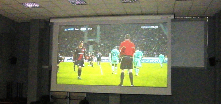 Schermo gigante in piazza Ciaia per Italia-Irlanda Schermo gigante in piazza Ciaia per Italia-Irlanda - Osservatorio Fasano