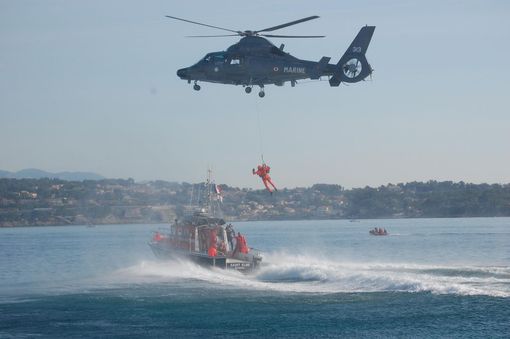 E’ polemica tra Protezione civile e Asl sui mezzi per il soccorso in mare E' polemica tra Protezione civile e Asl sui mezzi per il soccorso in mare - Osservatorio Fasano