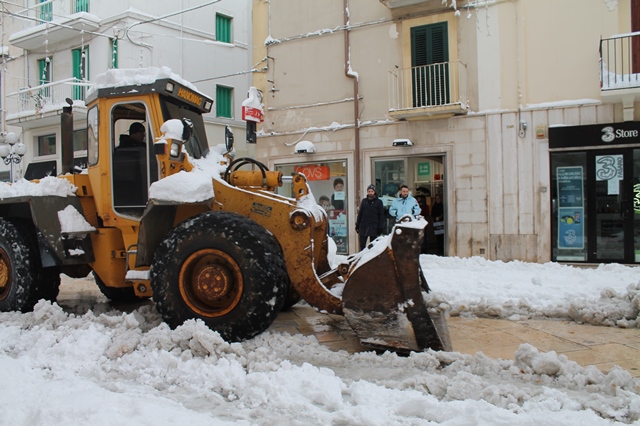 Rischio neve a Fasano: arriva anche l’allerta della Protezione Civile regionale Rischio neve a Fasano: arriva anche l'allerta della Protezione Civile regionale - Osservatorio Fasano