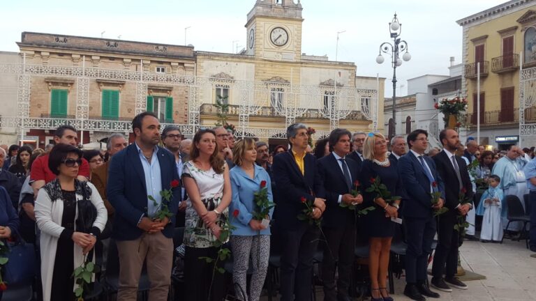 Si rinnova a Fasano la devozione per Santa Rita VIDEO Si rinnova a Fasano la devozione per Santa Rita VIDEO - Osservatorio Fasano
