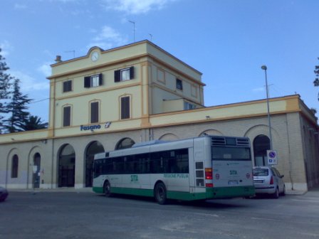 Ingente furto di rame alla Stazione di Fasano: sparite oltre due tonnellate di ‘oro rosso’ Ingente furto di rame alla Stazione di Fasano: sparite oltre due tonnellate di 'oro rosso' - Osservatorio Fasano