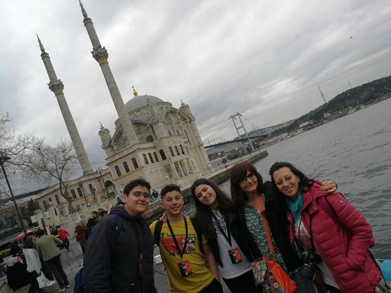 I ragazzi del’IISS Salvemini a Istambul I ragazzi del'IISS Salvemini a Istambul - Osservatorio Fasano