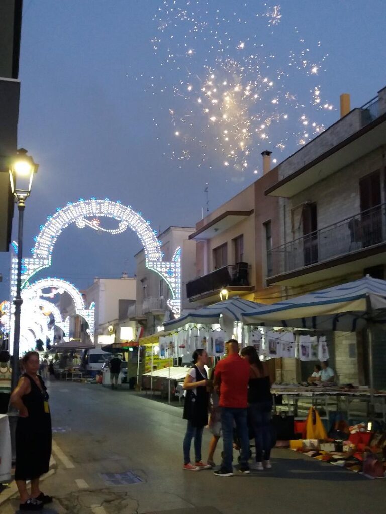 Pezze di Greco, la 'Street Art' colora il primo giorno di festa patronale - Osservatorio Fasano