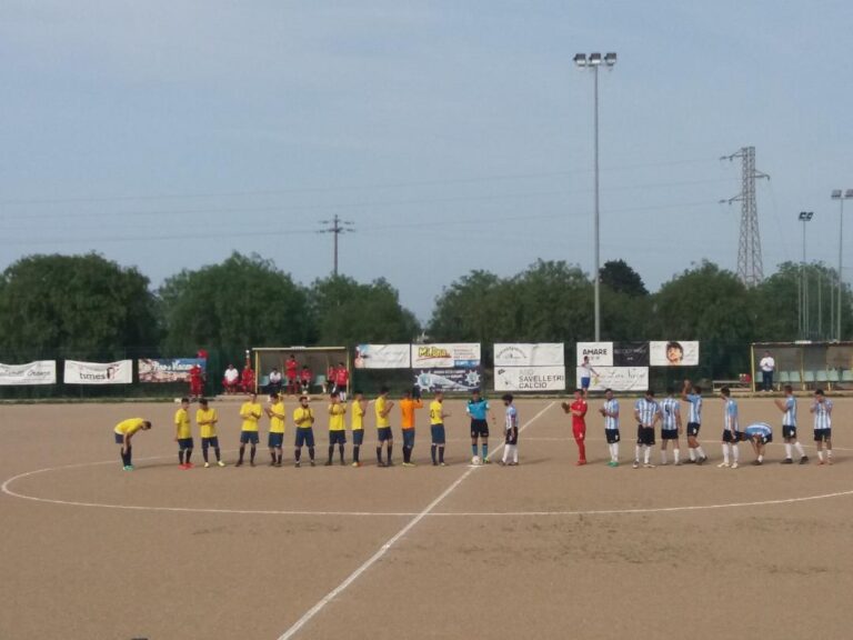 Asd Savelletri: la vittoria contro il Crispiano non basta per la salvezza - Osservatorio Fasano