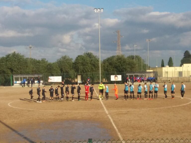 Savelletri - Atletico Pezze, il derby se lo aggiudicano i marinareschi - Osservatorio Fasano