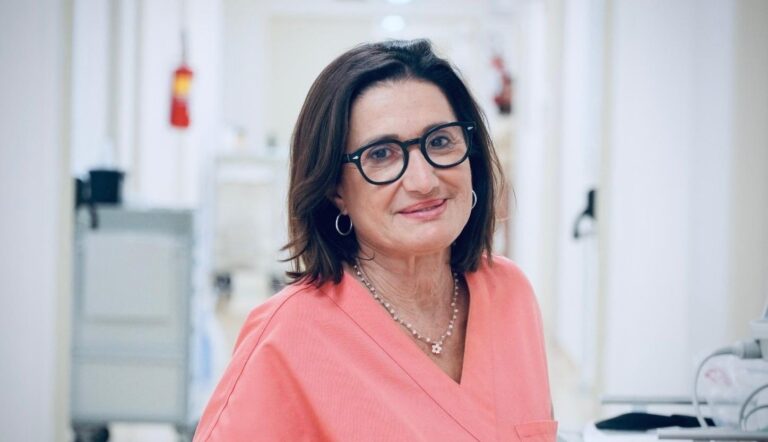 prof Angela Pezzolla
