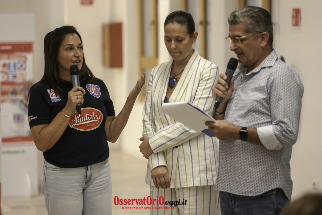 Maurizia Cacciatori madrina della Olio Pantaleo Volley Fasano - Osservatorio Fasano Maurizia Cacciatori madrina della Olio Pantaleo Volley Fasano - Osservatorio Fasano