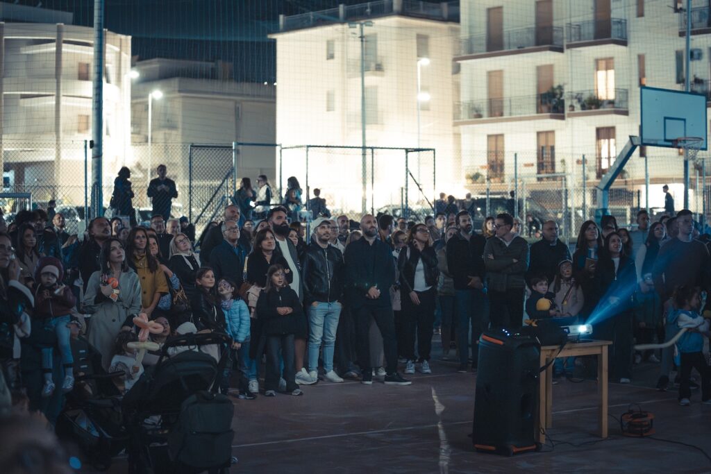 Il ricordo del piccolo Nicoló ha acceso centinaia di cuori in una serata di solidarietà  - Osservatorio Fasano